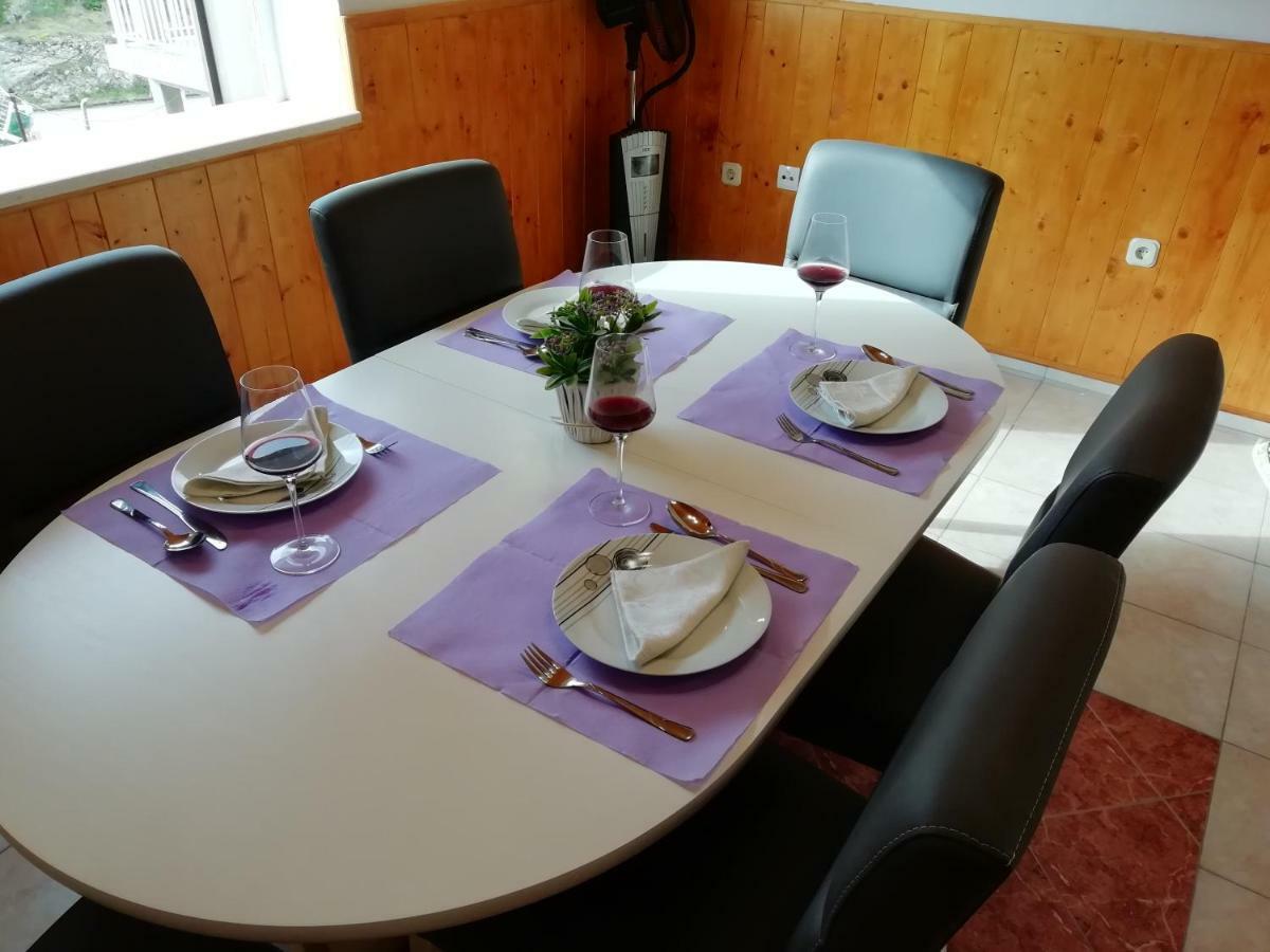 Apartman Radic Ston Esterno foto