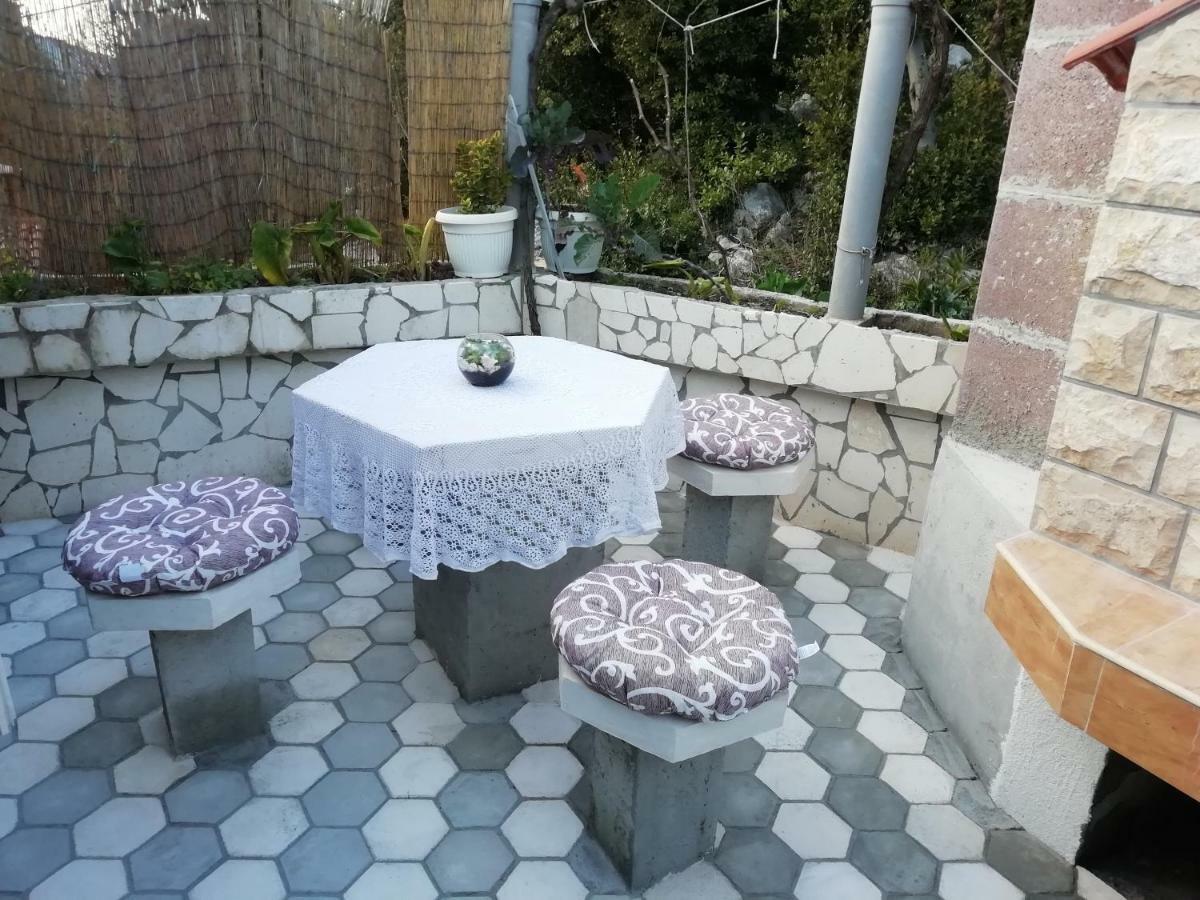 Apartman Radic Ston Esterno foto